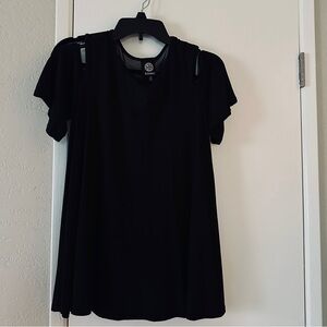 Bobeau Cold Shoulder Flutter Sleeve Tunic Blouse Size Small Black
